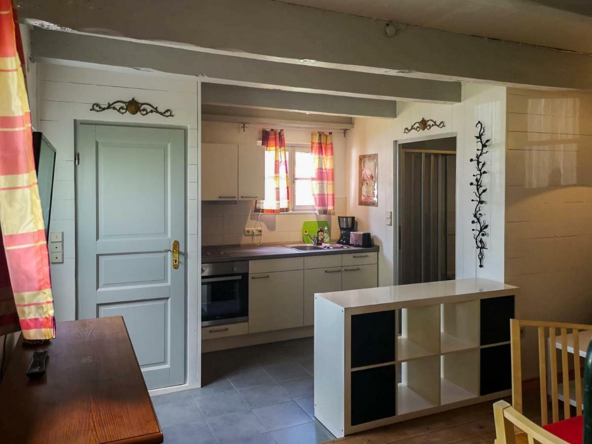 Gutshof Gross Behnkenhagen Appartement Buitenkant foto
