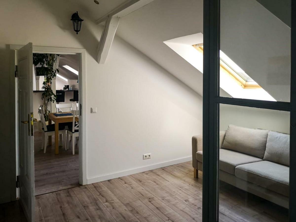 Gutshof Gross Behnkenhagen Appartement Buitenkant foto