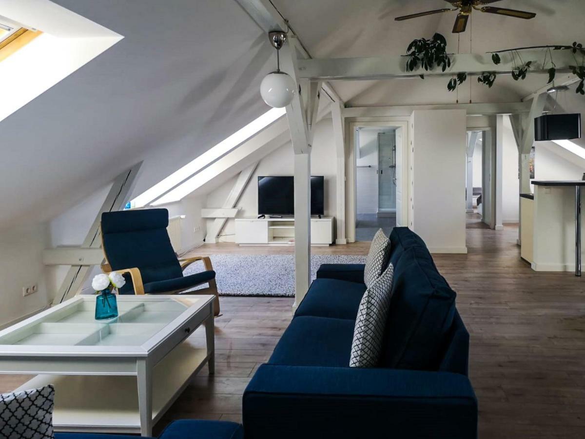 Gutshof Gross Behnkenhagen Appartement Buitenkant foto