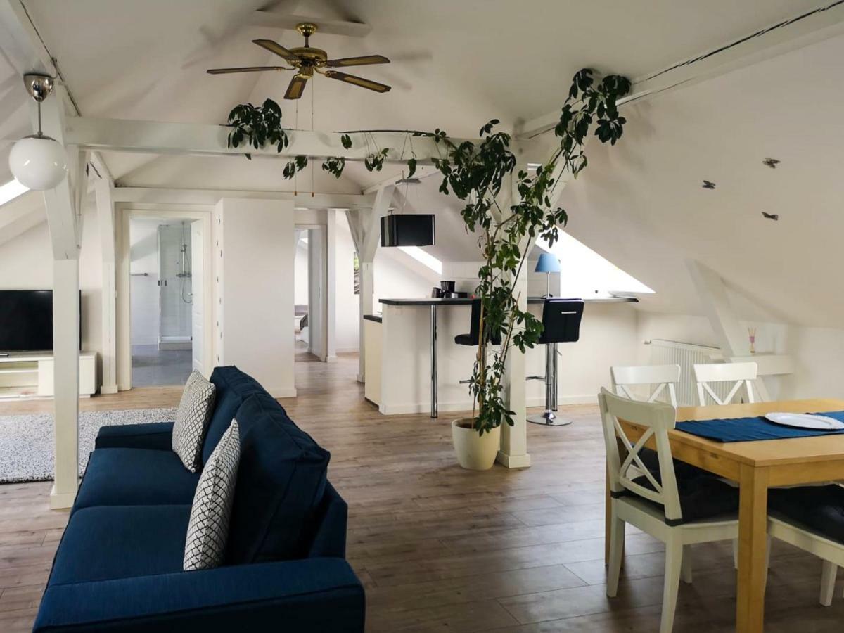 Gutshof Gross Behnkenhagen Appartement Buitenkant foto
